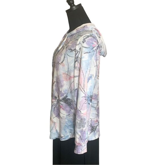 Alfred Dunner Lightweight Knitted Hoodie, Size Medium - Picture 8 of 8